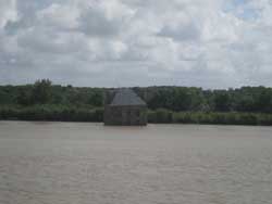 © Jean-Luc Courcoult - La Maison dans le Loire